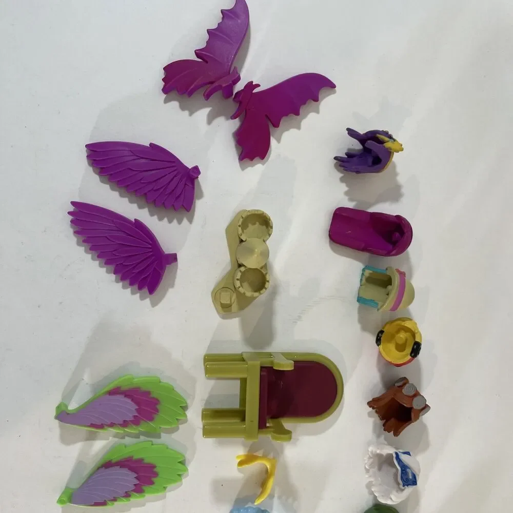 Roblox Figure Lot 12 Figures Plus Accessories Wings No Codes